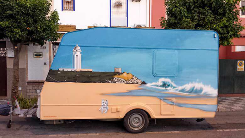 Graffiti sobre Caravanas