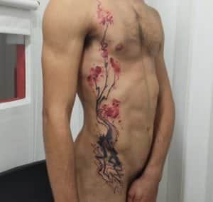 Tattoos en el Costado - Tatuaje en el costado watercolor