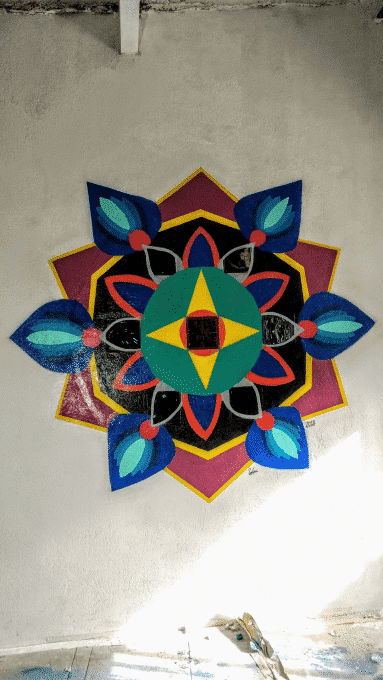 Mandala nocturno con spray
