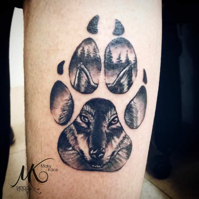 Tatuaje: Huella de lobo