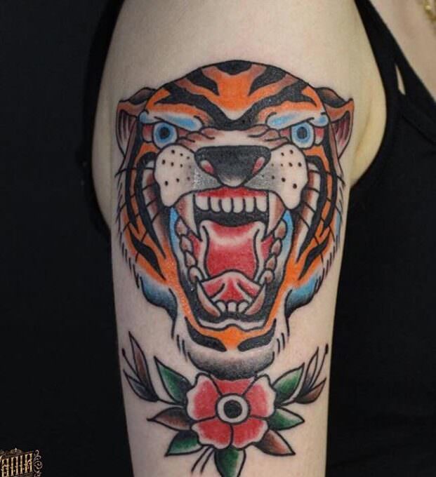 Tatuaje Tigre Neotradicional