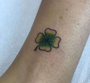 Tatuajes - Tattoo: Trébol cuatro hojas