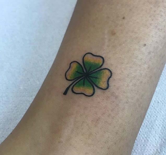 Tattoo: Trébol cuatro hojas