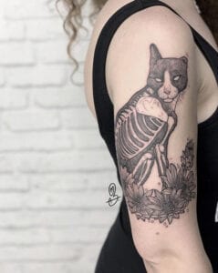 Estudios de Tatuajes en Granada - Tatuaje gato