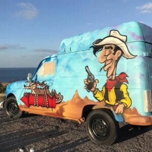 Graffiti comercial en Palma de Mallorca - Decoración en furgoneta con dibujo de Lucky Luck