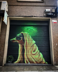 Graffiti comercial en Barcelona - Graffiti en una persiana: San Lao