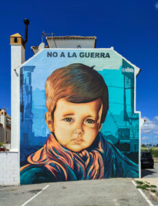 Graffiti comercial en Ibiza - Mural Infancia Robada